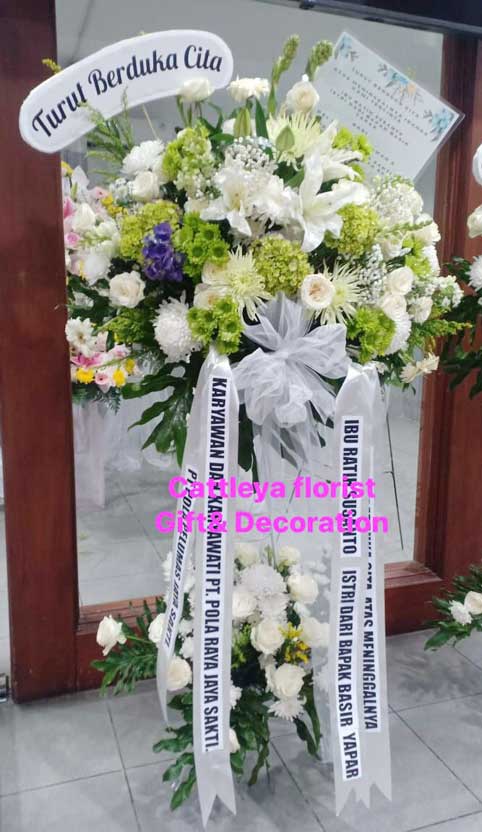 standing flower dukacita
